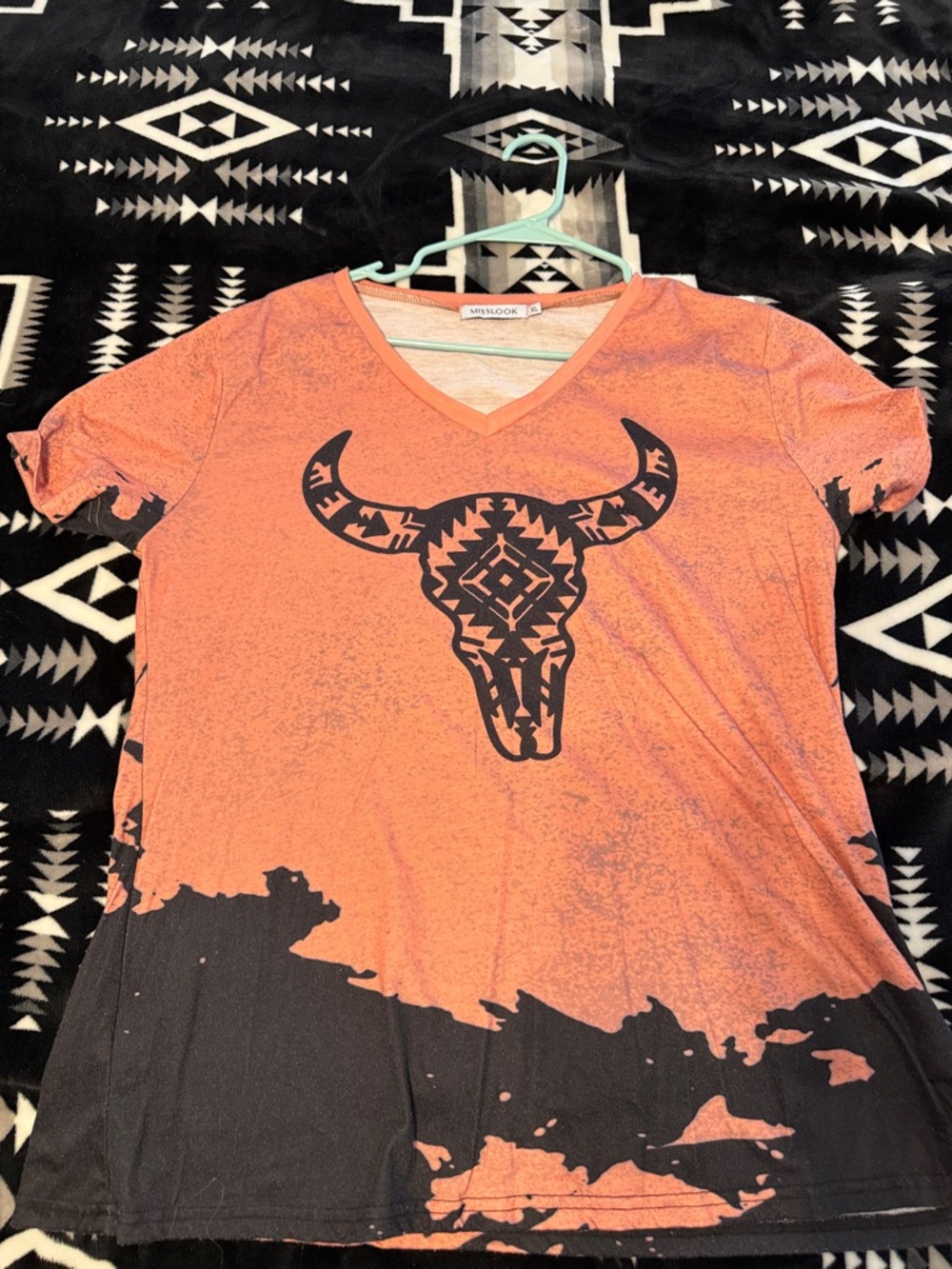 MISSLOOK Orange Graphic Bull Skull V-Neck Tee